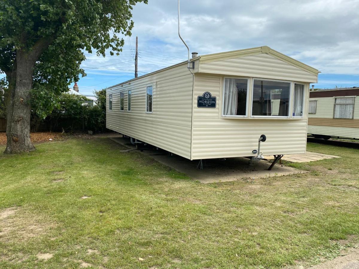 3 Bed 8 Berth Caravan In California Cliffs - M1 Great Yarmouth Exterior photo