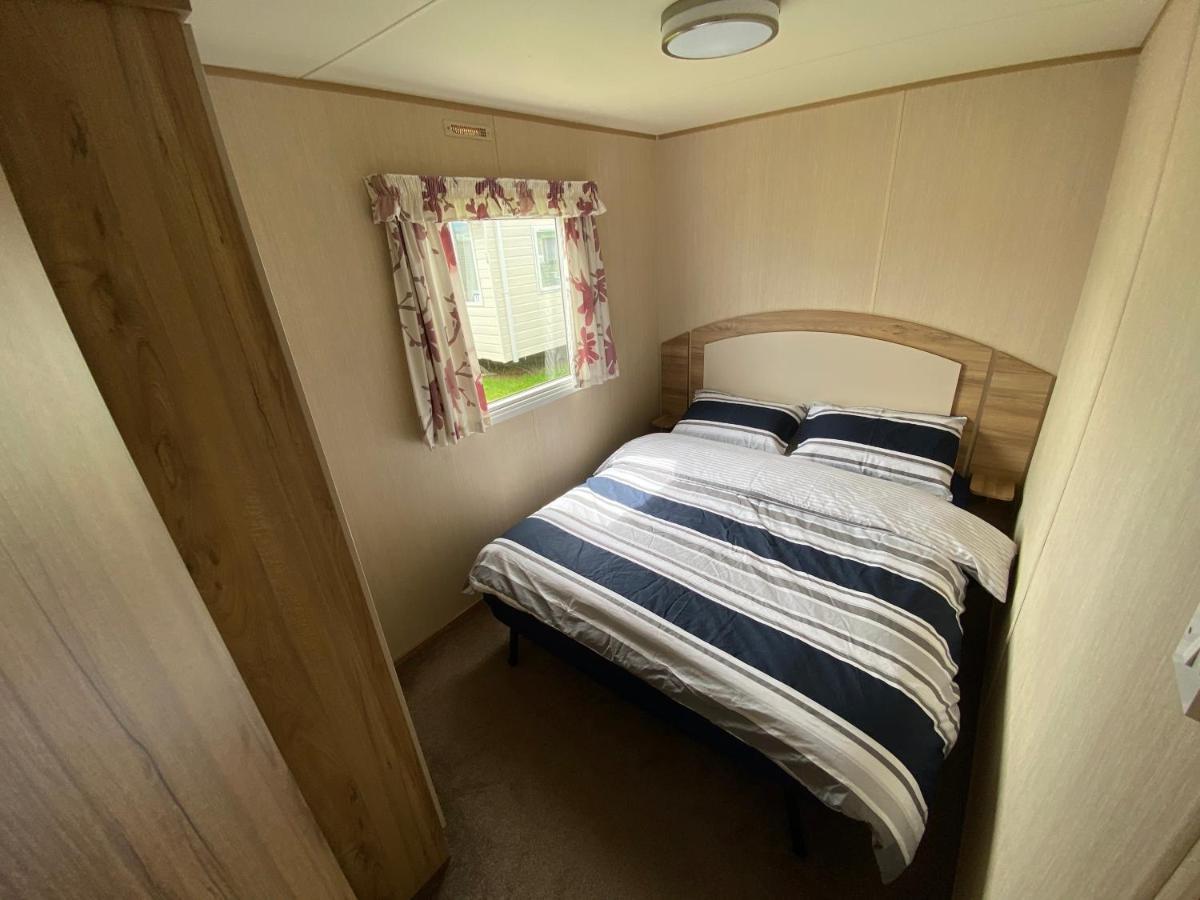 3 Bed 8 Berth Caravan In California Cliffs - M1 Great Yarmouth Exterior photo